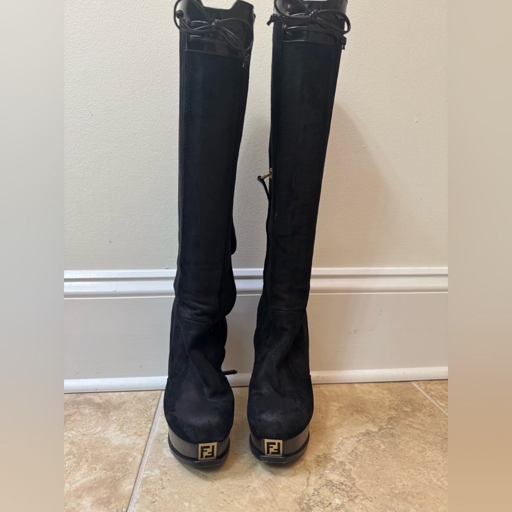 Fendi Black Knee-High Boots with Logo Detail